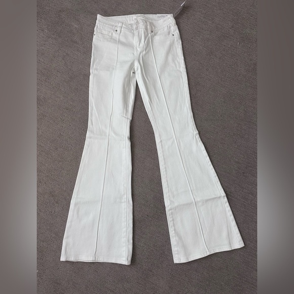 NWT PacSun low rise flare jeans - Picture 1 of 3